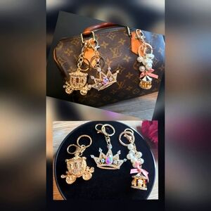 Luxe Princess Glam Handbag & Keychain Set – Carriage, Crown & Carousel